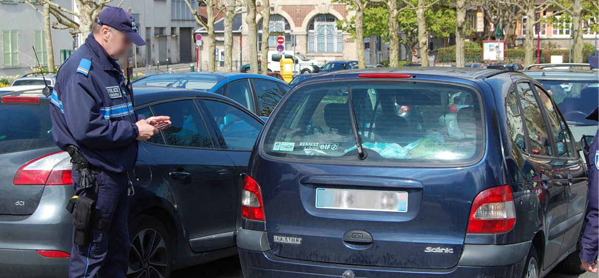 stationnement sur le parking