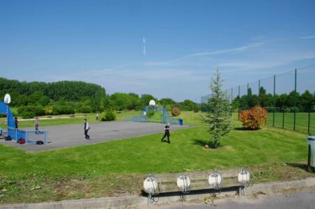 La plaine de jeux La plaine de jeux